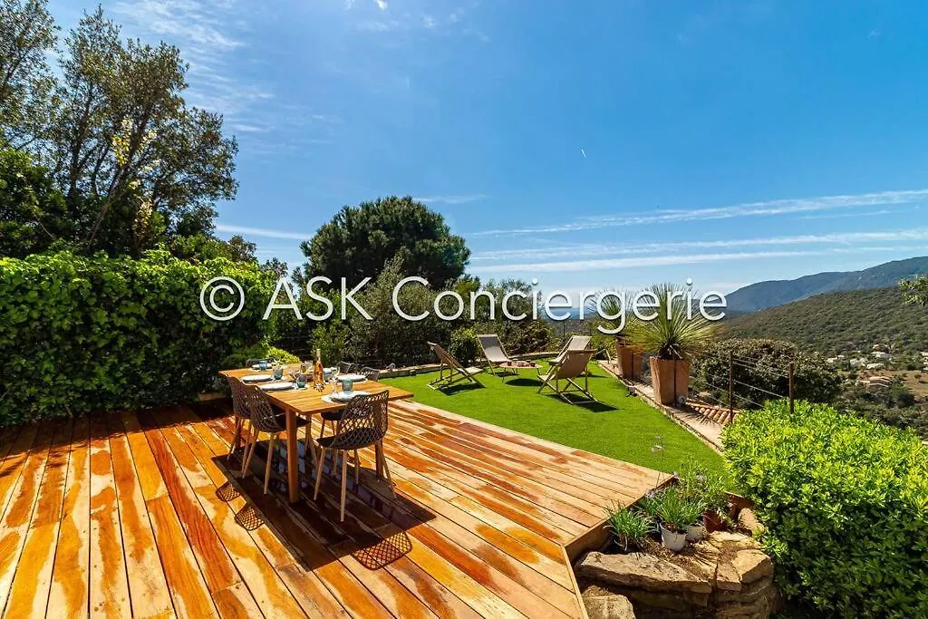 Villa L'Oranger Vue Mer Et Piscine La Croix-Valmer 0*,  France
